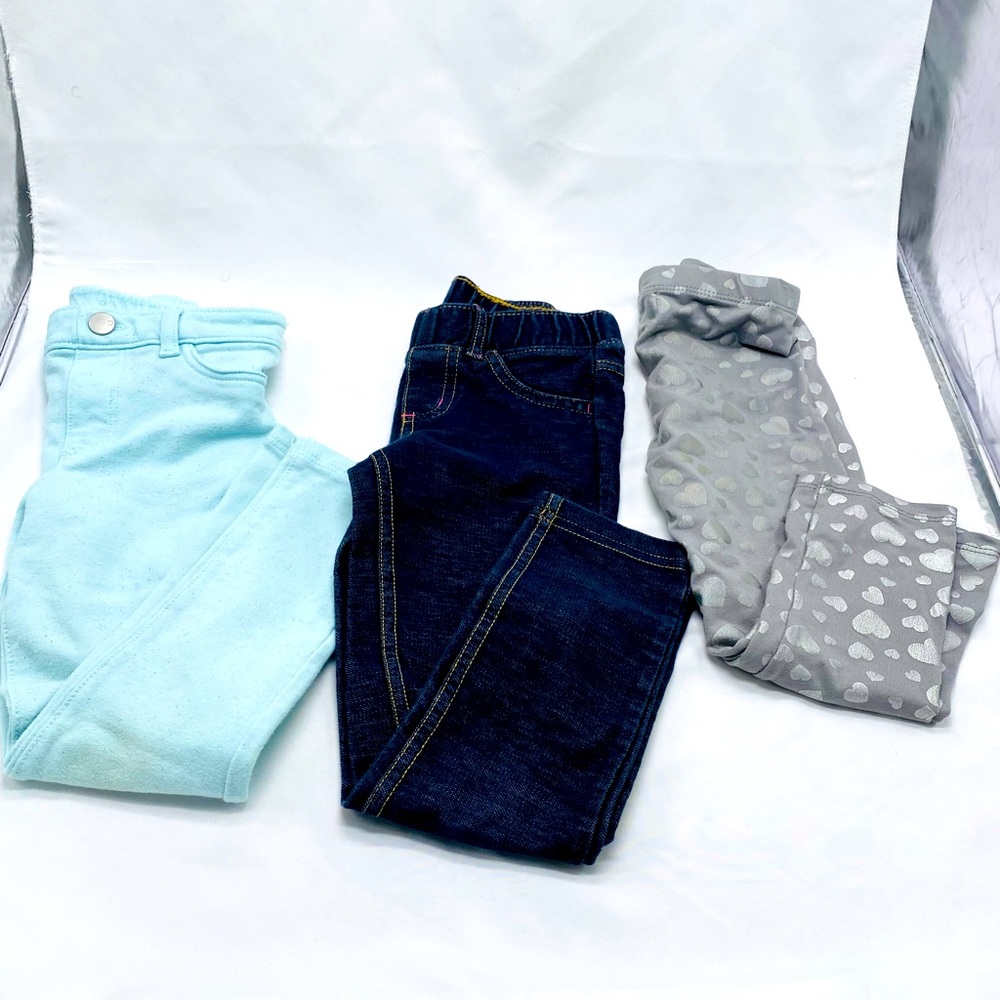 3pairs of leggings